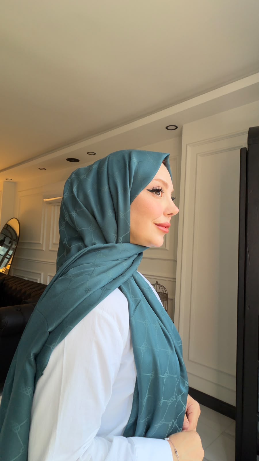 Ramie Jacquard Shawl Monogram – Turquoise
