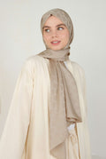 Ecrin Minimal Shawl 08